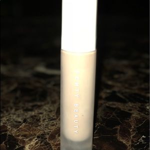 Fenty foundation 110 Almost full